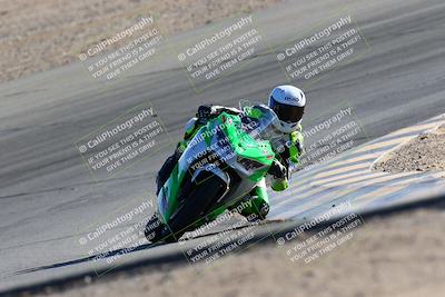 media/Jan-08-2022-SoCal Trackdays (Sat) [[1ec2777125]]/Turn 10 (2pm)/